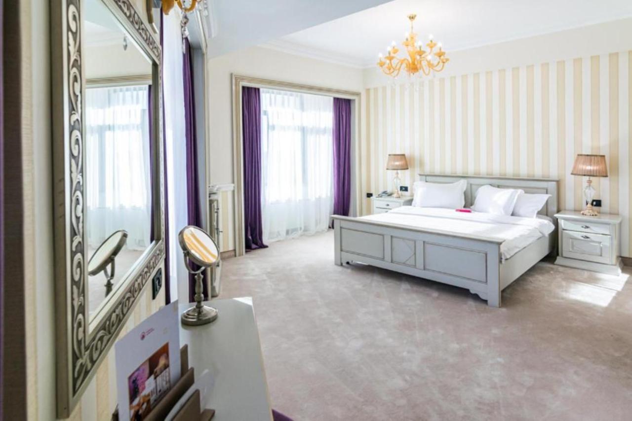 Phoenicia Grand Hotel Bucureşti