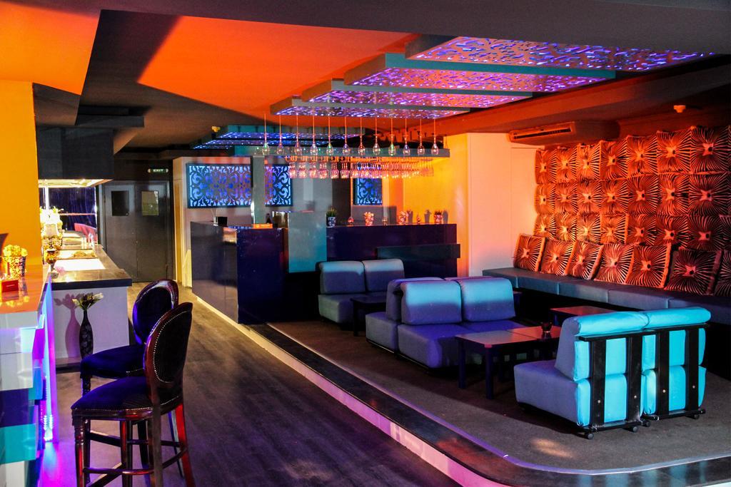 Hotel Phoenicia Grand