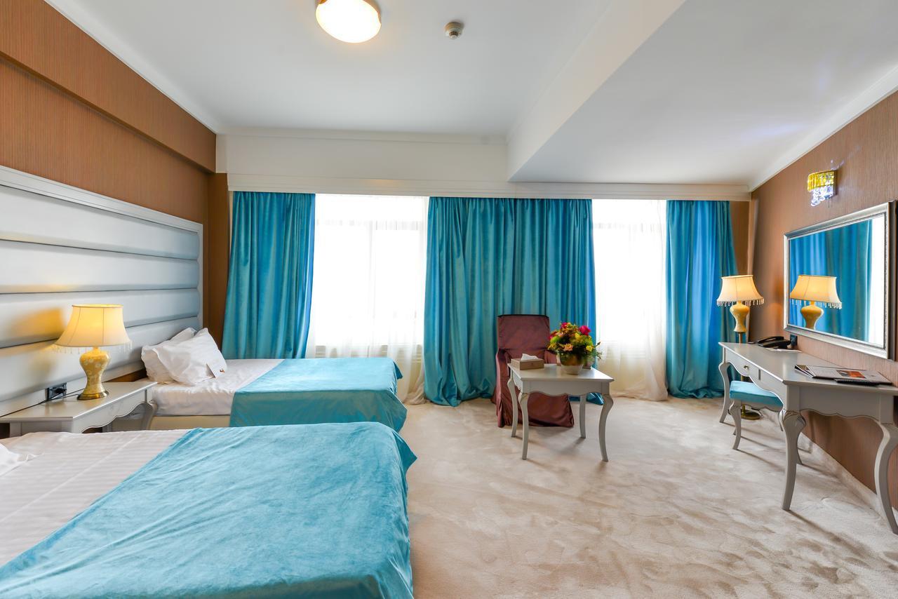 Hotel Phoenicia Grand Bucureşti
